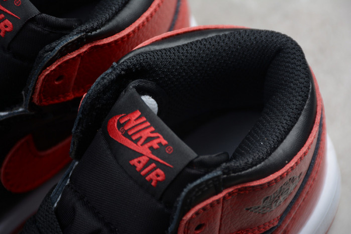 kids air jordan 1 retro high og banned bred black red 555088-001