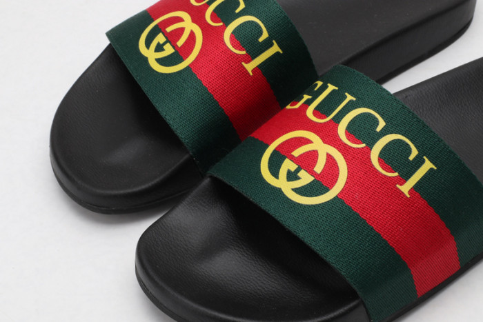 gucc slide