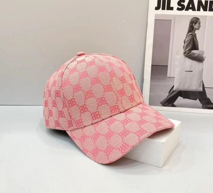 Ba*len*cia*ga hat3