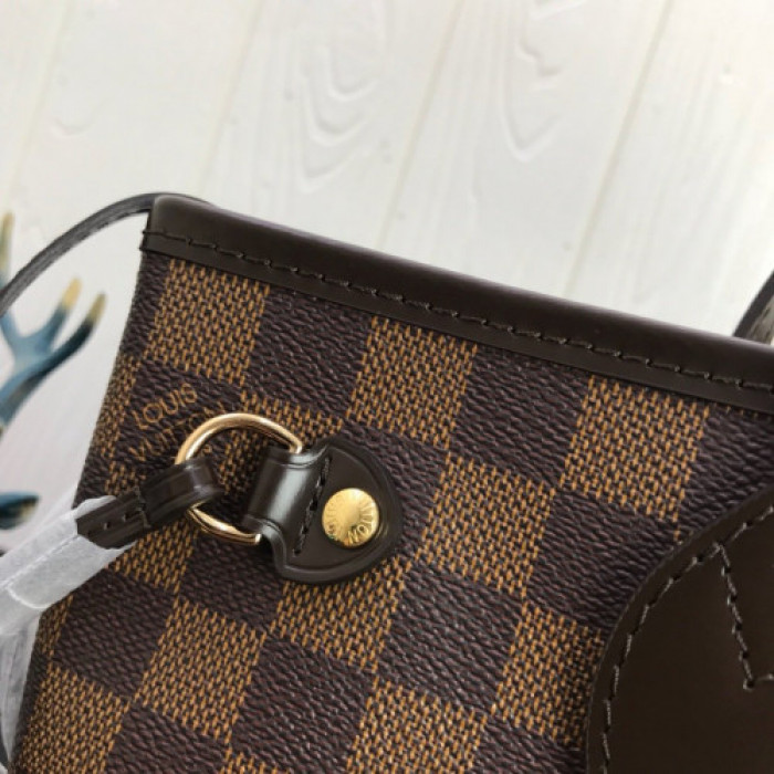 l**is V*t*n neverfull gm ( red inside)