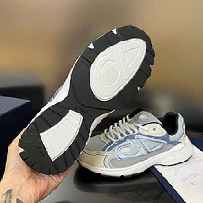 d10r b30 sneaker