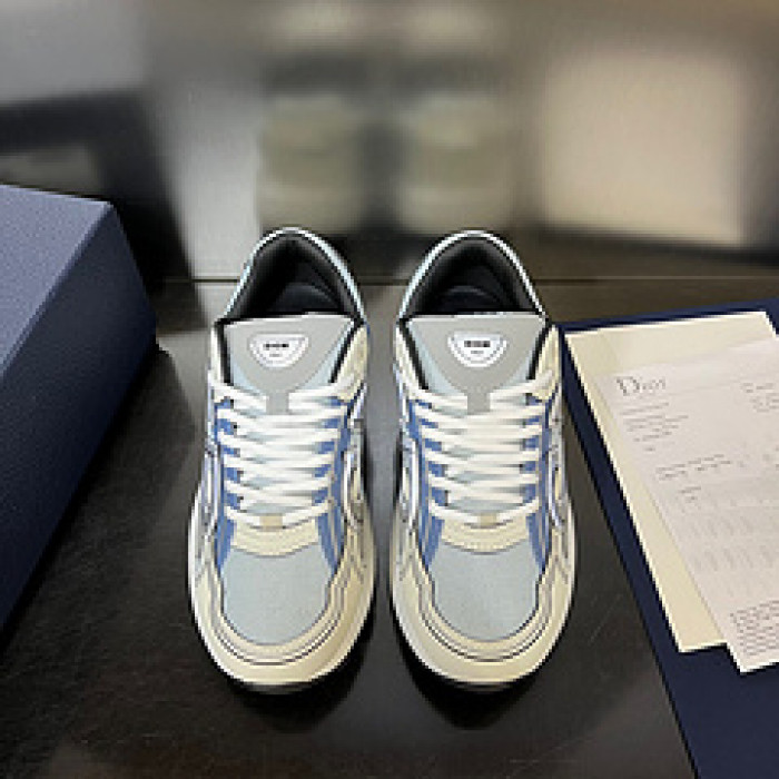 d10r b30 sneaker
