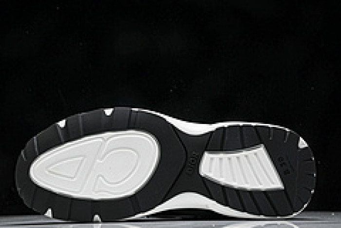 d10r b30 sneaker